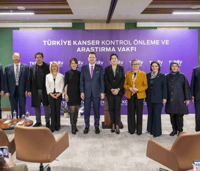 Kanserle mücadeleye yeni vakıf: Önleme, erken tanı ve bilimsel araştırma hedefleniyor