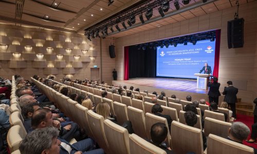 Bahçeşehir Koleji ‘Erken çocuklukta aile ve eğitimin önemi’ sempozyumu düzenledi