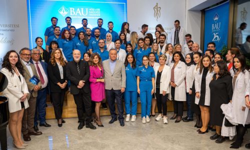 Bahçeşehir Üniversitesi Ağız ve Diş Sağlığı Hastanesi açıldı