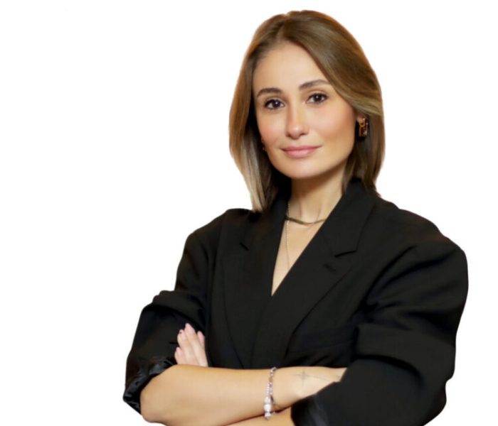 SEY Vakfı, depremzede öğrencilerin elini bırakmadı