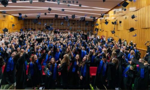 Berlin International Üniversitesi 7’nci dönem mezunlarını uğurladı