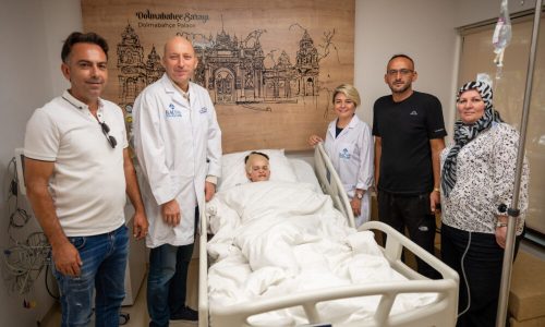 Kosovalı Derviş, BAU Ağız ve Diş Sağlığı Hastanesi’ndeki tedaviyle yeni yaşamına ‘merhaba’ dedi