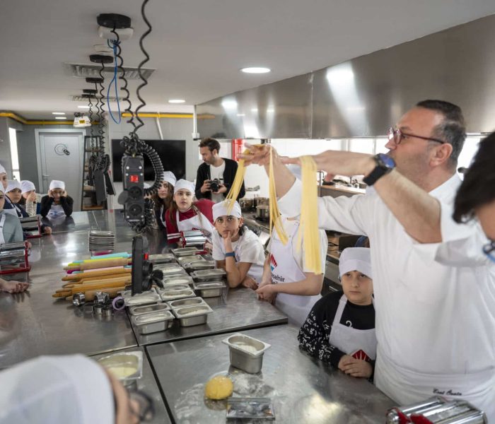 “Dünya Mutfağı Atölyeleri” başladı