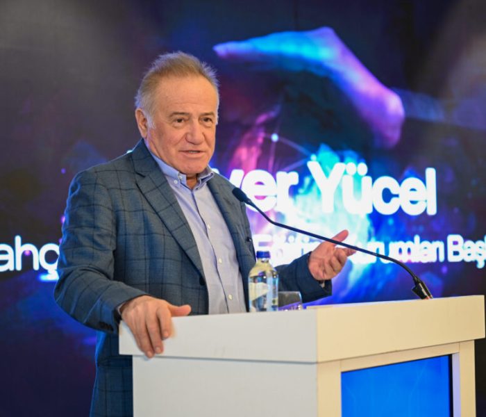 Yapay zekâ destekli asistanla eğitimde teknolojik devrim