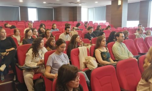 Geleceğin doktorları, 4. Intern Sempozyumu’nda mesleki bilgi ve tecrübe ediniyor