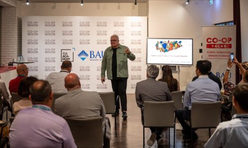 İletişim çağında yalnızlık hissi sağlığı tehdit ediyor