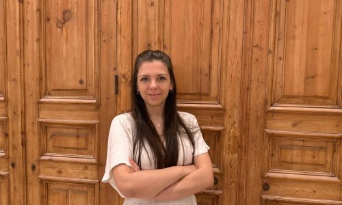 İşitme kaybı, demans riskini beş kat artırıyor