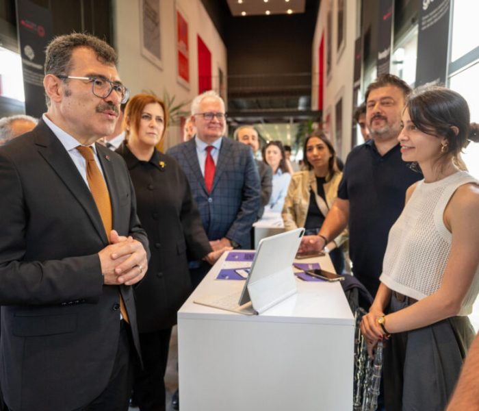 TÜBİTAK Başkanı’ndan öğrencilere müjde