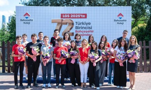 LGS’de Bahçeşehir Koleji’nden 73 öğrenci 500 tam puan aldı