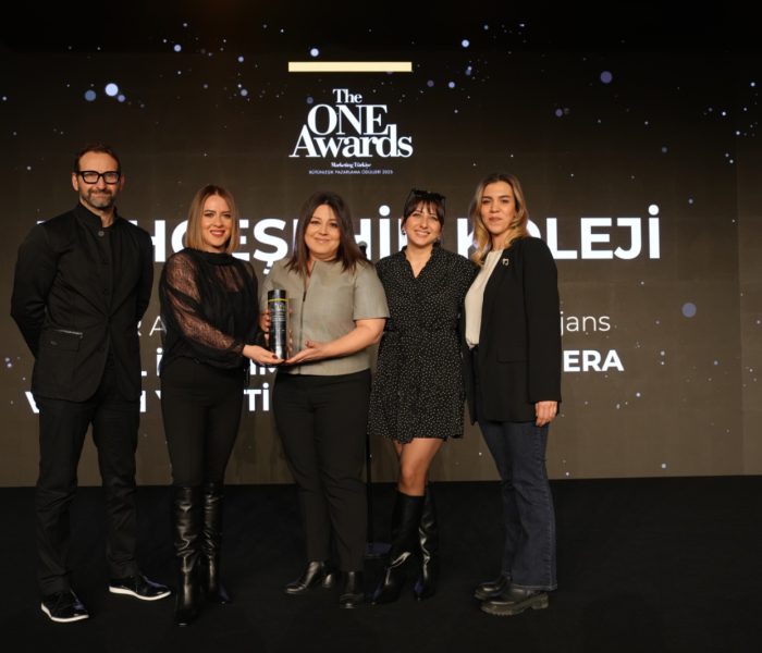 Bahçeşehir Koleji’ne The ONE Awards’tan “Yılın İtibarlısı” ödülü