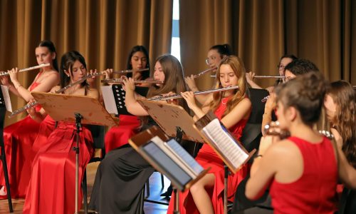 “İstanbul Uluslararası Yaz Müzik Akademisi”nin finalinde müzik şöleni
