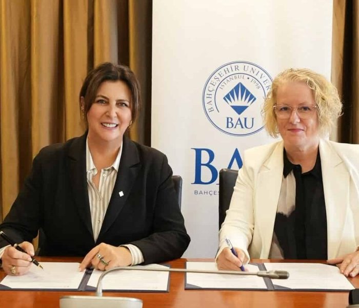 BAU ve Dünya Mikro Yeterlilikler Vakfı arasında eğitimde iş birliği
